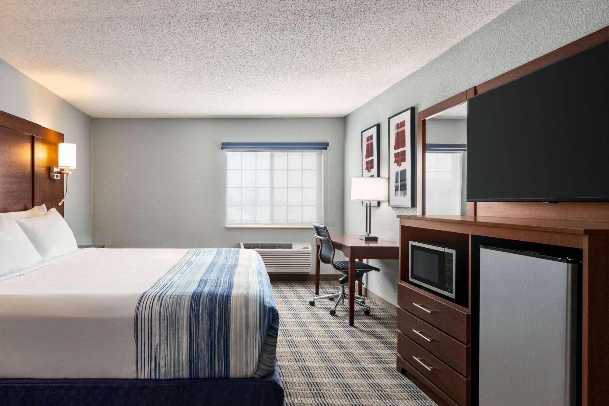Americinn By Wyndham Williamsburg Exterior photo